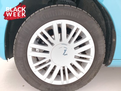 8 - Volkswagen up! eschini auto