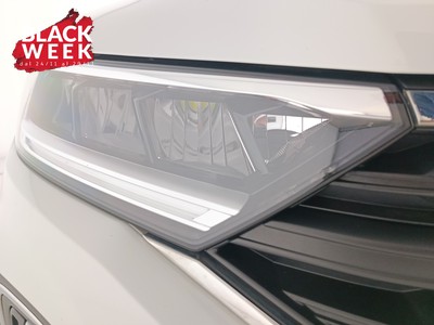 7 - Volkswagen T-Roc eschini auto