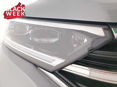 7 - Volkswagen T-Roc eschini auto