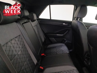 9 - Volkswagen T-Roc eschini auto