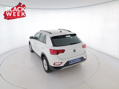 6 - Volkswagen T-Roc eschini auto
