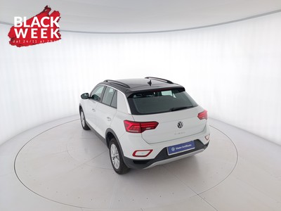6 - Volkswagen T-Roc eschini auto
