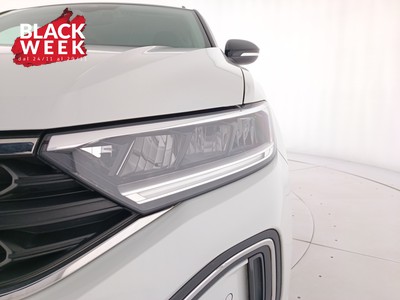 7 - Volkswagen T-Roc eschini auto