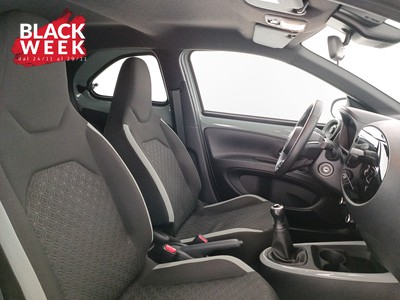 10 - Toyota Aygo eschini auto