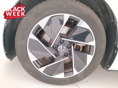 8 - Volkswagen ID.3 eschini auto