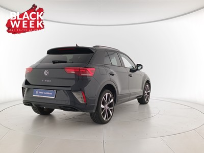 4 - Volkswagen T-Roc eschini auto