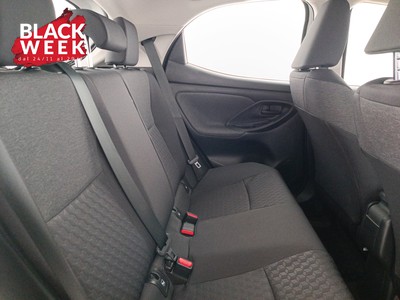 9 - Toyota Yaris eschini auto