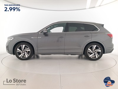 3 - Volkswagen Touareg eschini auto