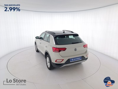 6 - Volkswagen T-Roc eschini auto