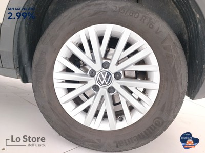 8 - Volkswagen T-Roc eschini auto