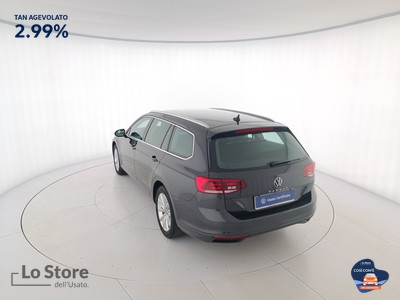 6 - Volkswagen Passat eschini auto