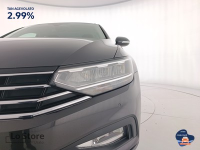 7 - Volkswagen Passat eschini auto