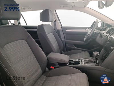 10 - Volkswagen Passat eschini auto