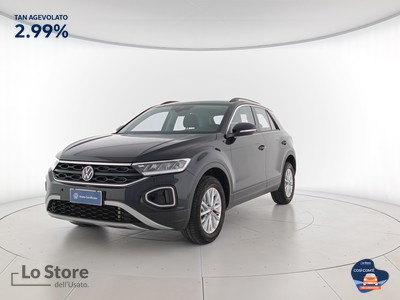 1 - Volkswagen T-Roc eschini auto