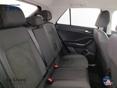 9 - Volkswagen T-Roc eschini auto
