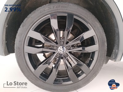 8 - Volkswagen Tiguan eschini auto
