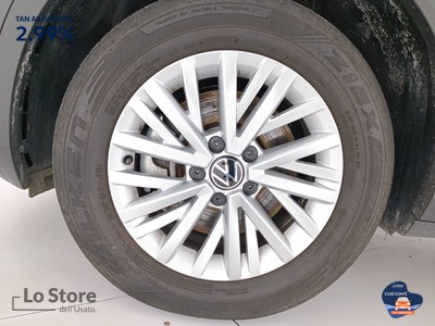 8 - Volkswagen T-Roc eschini auto