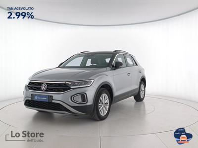 1 - Volkswagen T-Roc eschini auto