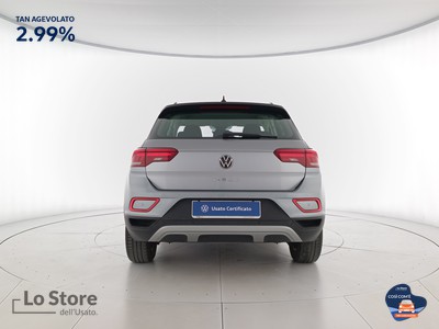 5 - Volkswagen T-Roc eschini auto
