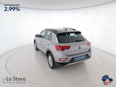 6 - Volkswagen T-Roc eschini auto