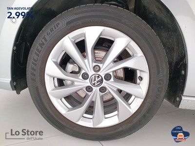 8 - Volkswagen Polo eschini auto