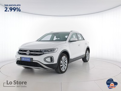 1 - Volkswagen T-Roc eschini auto