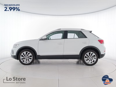 3 - Volkswagen T-Roc eschini auto