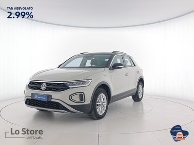 1 - Volkswagen T-Roc eschini auto