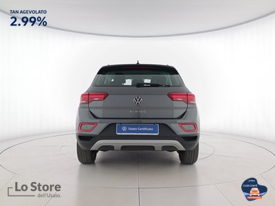 5 - Volkswagen T-Roc eschini auto
