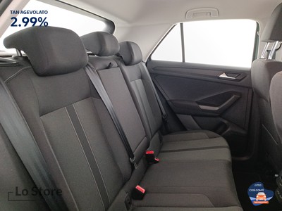 9 - Volkswagen T-Roc eschini auto