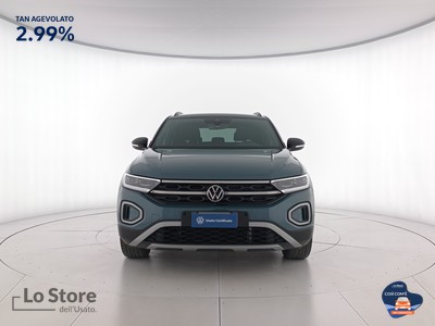 2 - Volkswagen T-Roc eschini auto