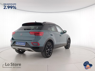 4 - Volkswagen T-Roc eschini auto