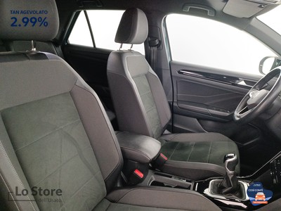 10 - Volkswagen T-Roc eschini auto