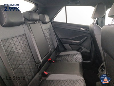 9 - Volkswagen T-Roc eschini auto
