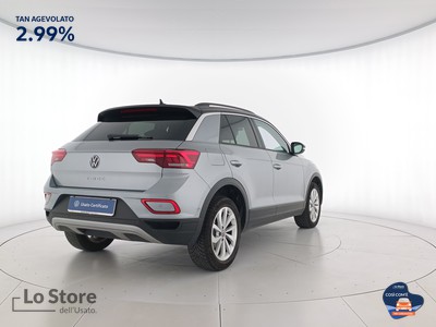 4 - Volkswagen T-Roc eschini auto