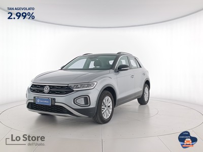 1 - Volkswagen T-Roc eschini auto