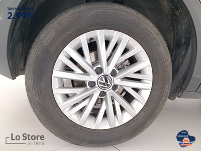 8 - Volkswagen T-Roc eschini auto