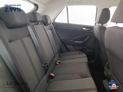 9 - Volkswagen T-Roc eschini auto
