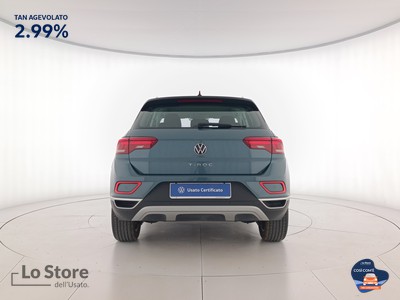 5 - Volkswagen T-Roc eschini auto