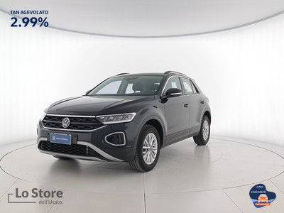 1 - Volkswagen T-Roc eschini auto