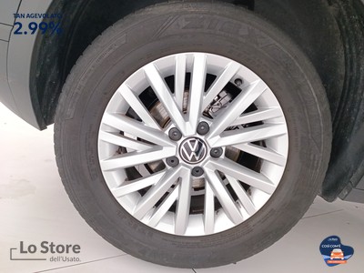8 - Volkswagen T-Roc eschini auto