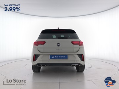 5 - Volkswagen T-Roc eschini auto