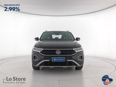 2 - Volkswagen T-Roc eschini auto