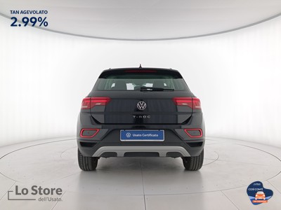 5 - Volkswagen T-Roc eschini auto