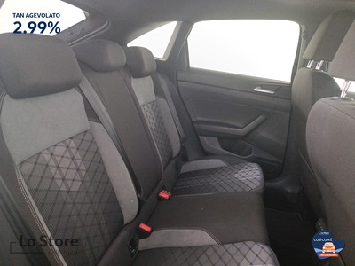 10 - Volkswagen Taigo eschini auto