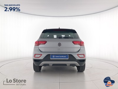 5 - Volkswagen T-Roc eschini auto