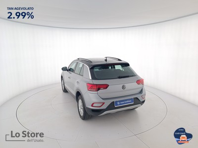 6 - Volkswagen T-Roc eschini auto