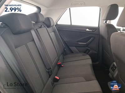 9 - Volkswagen T-Roc eschini auto