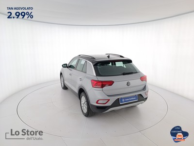 6 - Volkswagen T-Roc eschini auto
