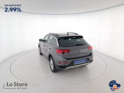 6 - Volkswagen T-Roc eschini auto